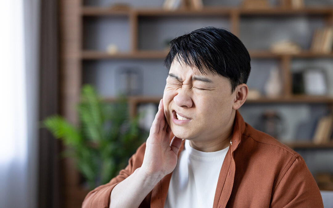 5 Common Denture Problems — And How to Fix Them